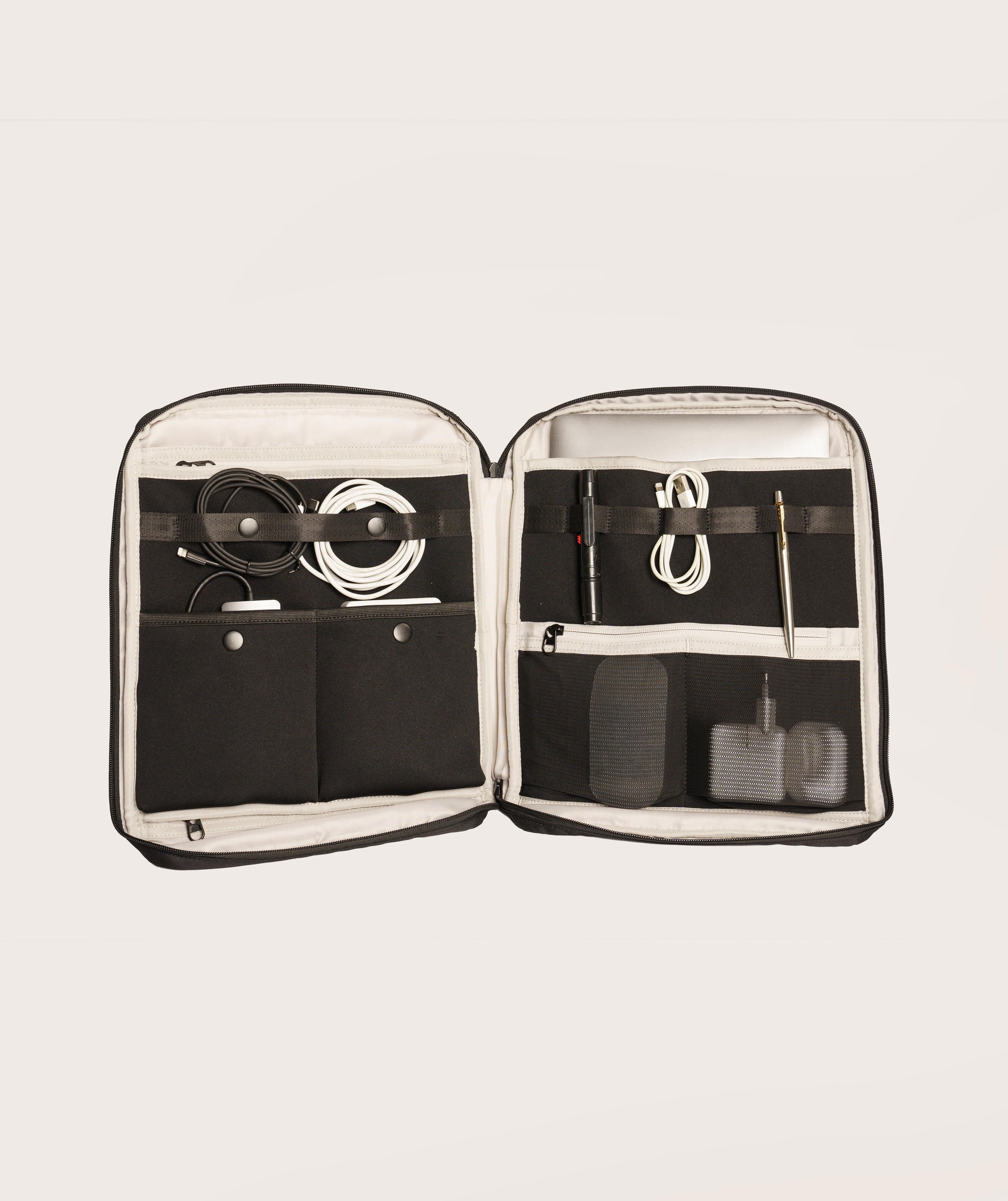 FOM Laptop Organiser - Black